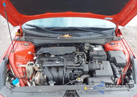 2021 Hyundai Elantra Limited z USA, uszkodzony, nr VIN 5NPLP4AG1MH013635